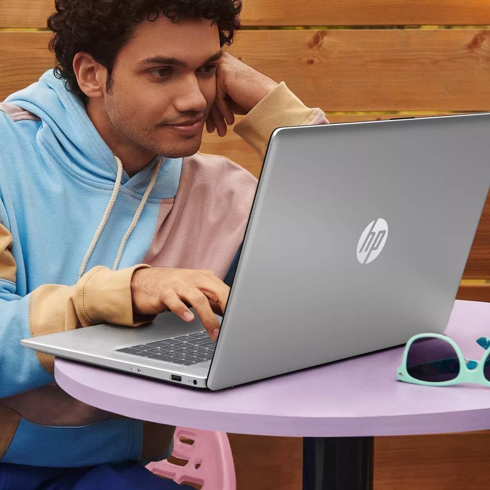 17.3" HD+ Touchscreen Laptop, 20GB RAM, 1TB SSD, Silver M483598