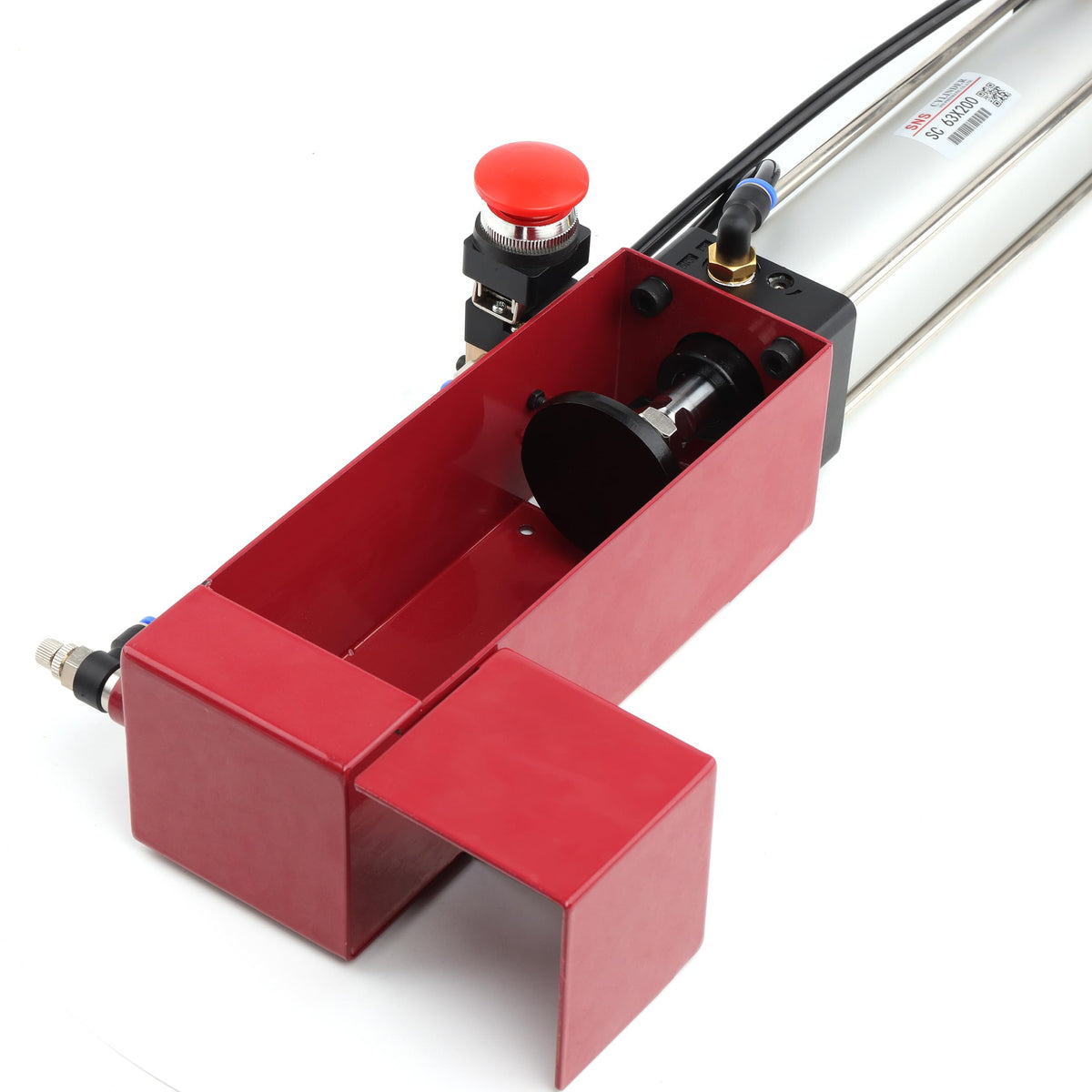 Aluminum Can Crusher Heavy Duty 12 Oz. and 16 Oz. Red U81620