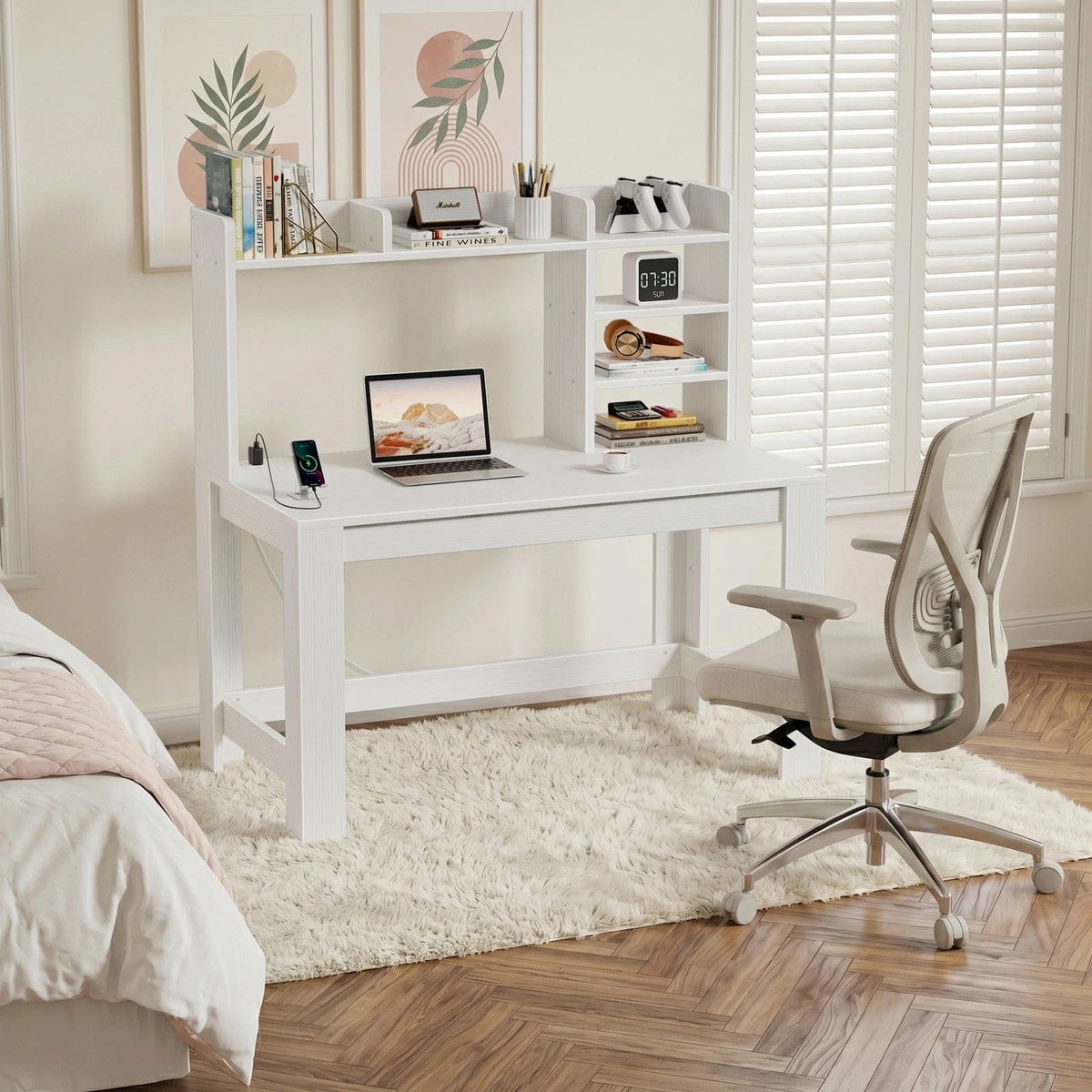 White Student Desk with Hutch and Built-in Power Outlet G672